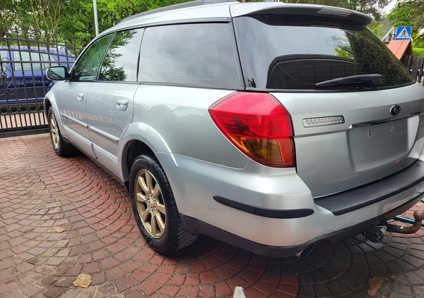 Subaru Outback cena 22900 przebieg: 266000, rok produkcji 2005 z Wyśmierzyce małe 254